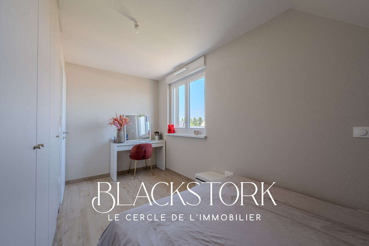HOERDT - Au calme, dans une copropriété récente avec ascenseur - photo 9