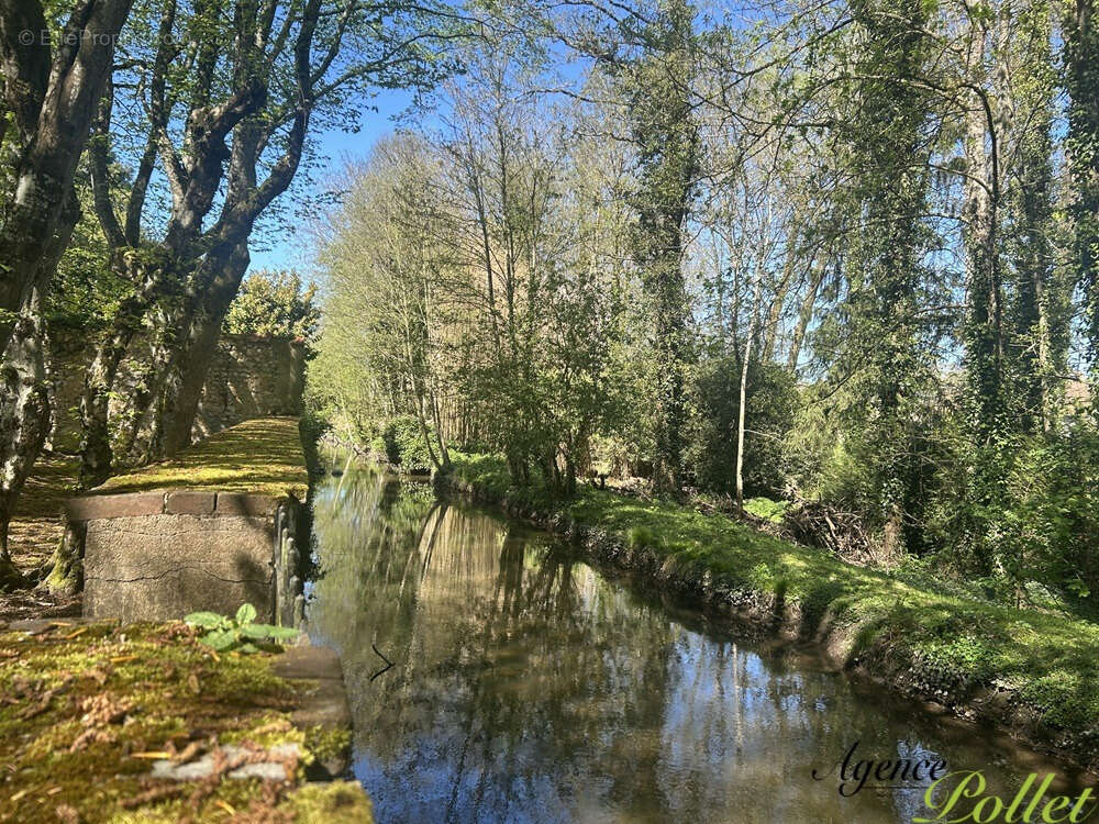 Maison à AUBIGNY-SUR-NERE
