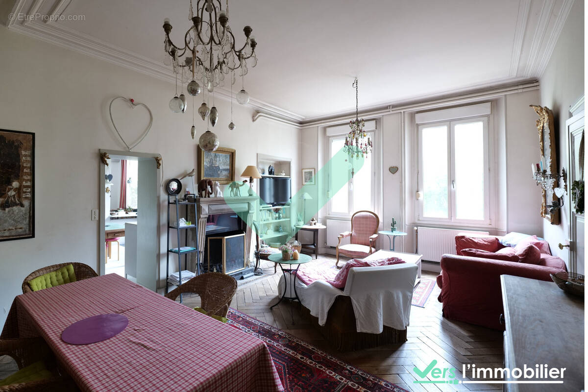 Maison à EPERNAY
