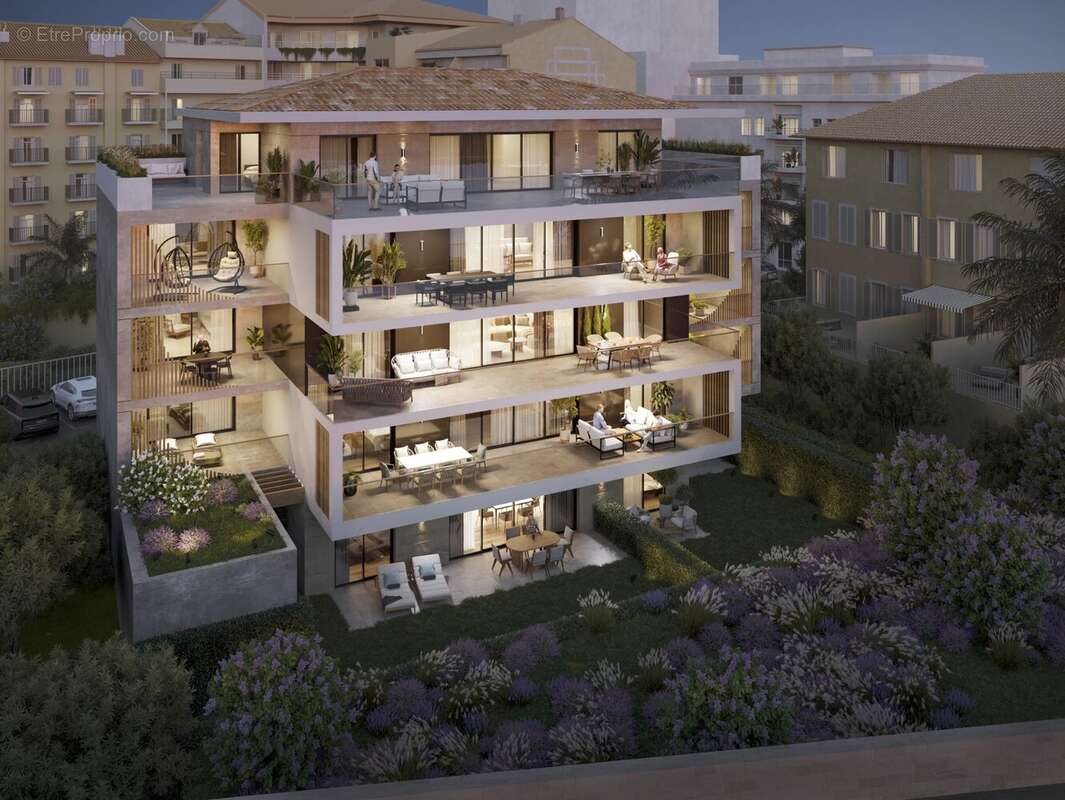 Appartement à CANNES