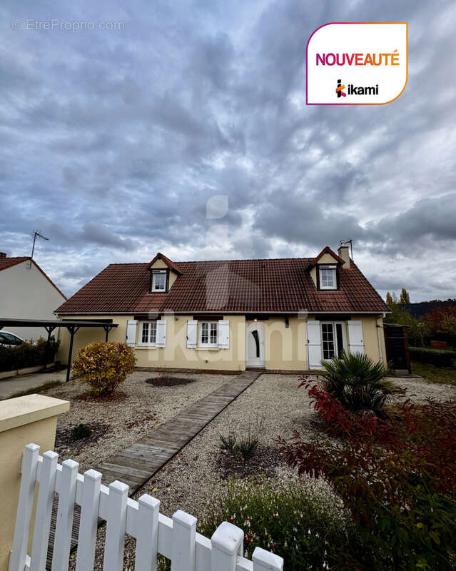 Maison à LAMOTTE-BEUVRON