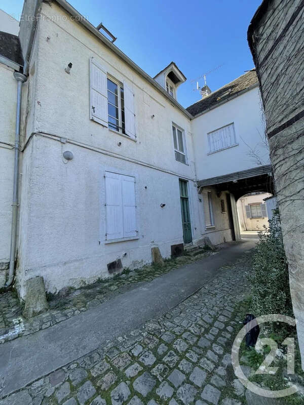 Autre à SENS