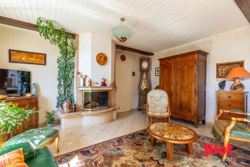 Maison à CHATEAUGIRON