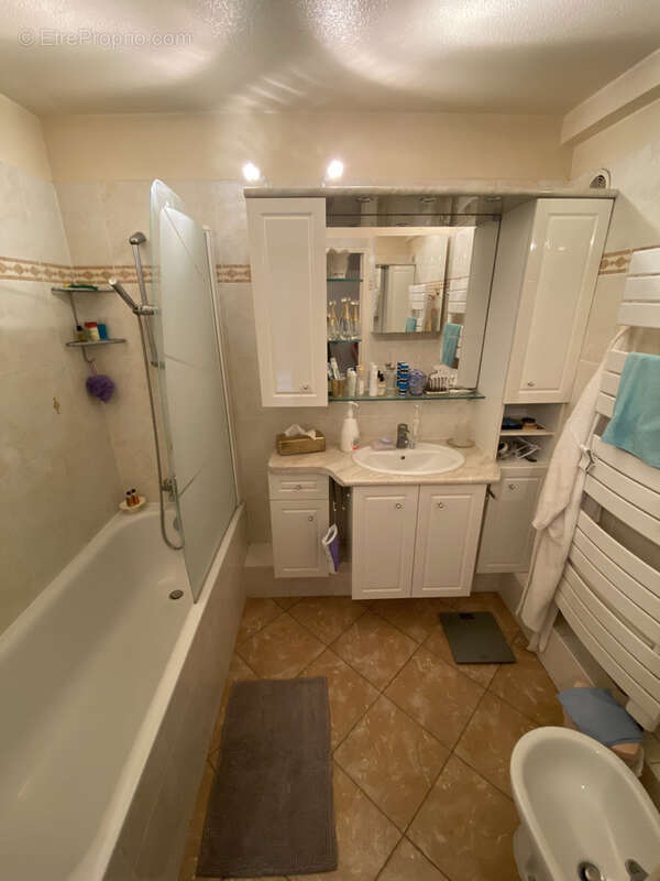 Appartement à MARSEILLE-10E