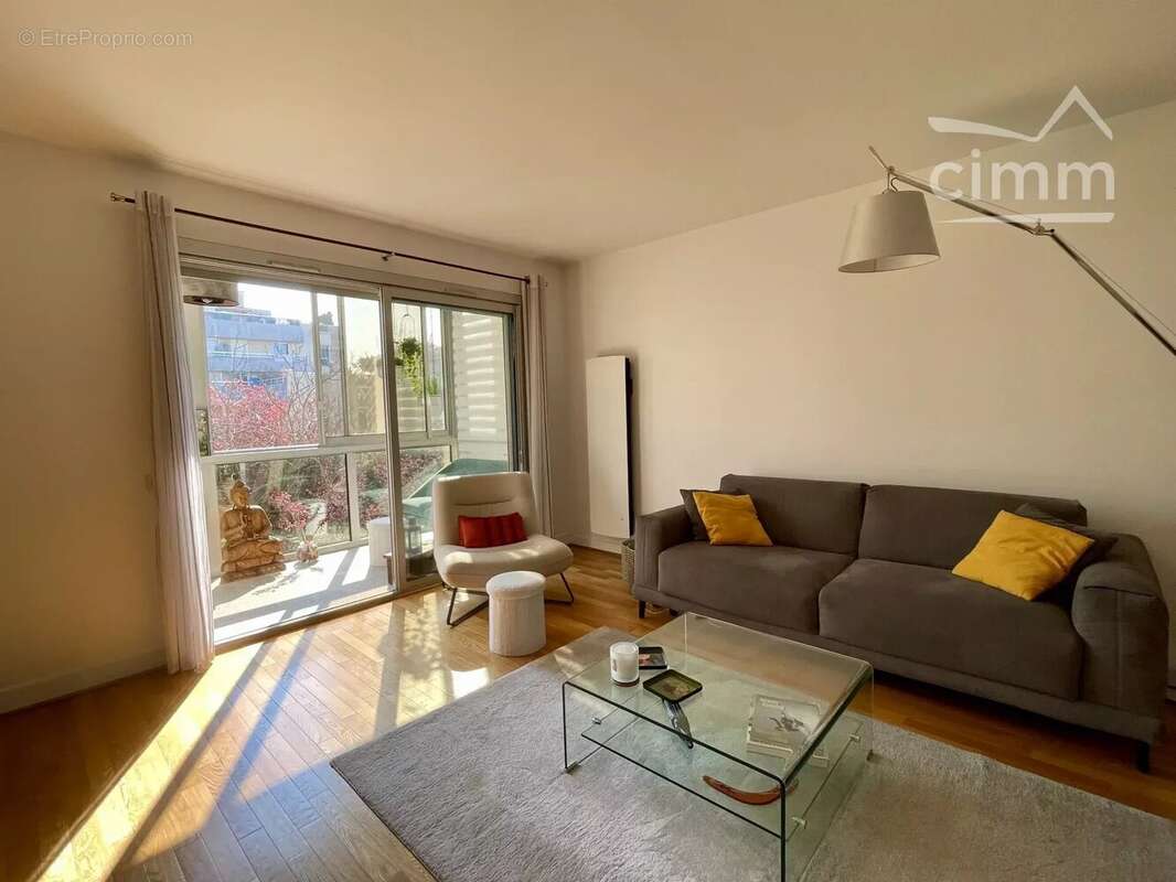 Appartement à BOULOGNE-BILLANCOURT