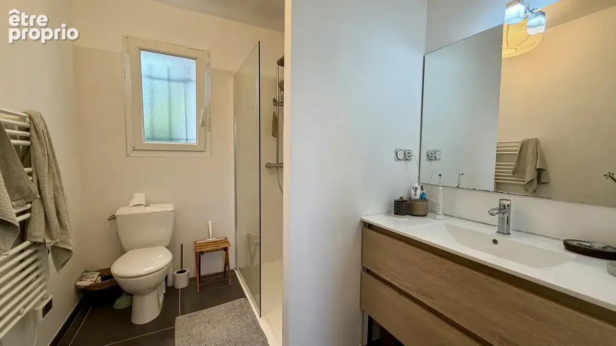 Villa contemporaine de 131m2 avec piscine   Villevieille (30250) - photo 8
