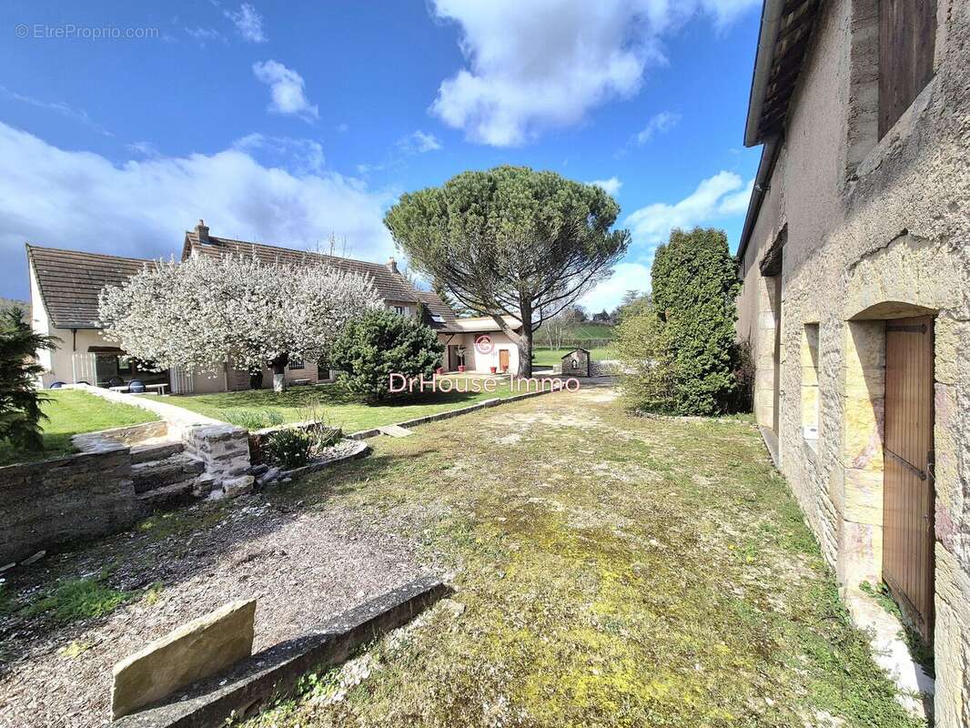 Maison à CHALON-SUR-SAONE