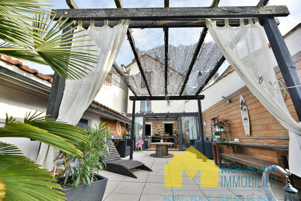 Maison à EPINAY-SUR-ORGE