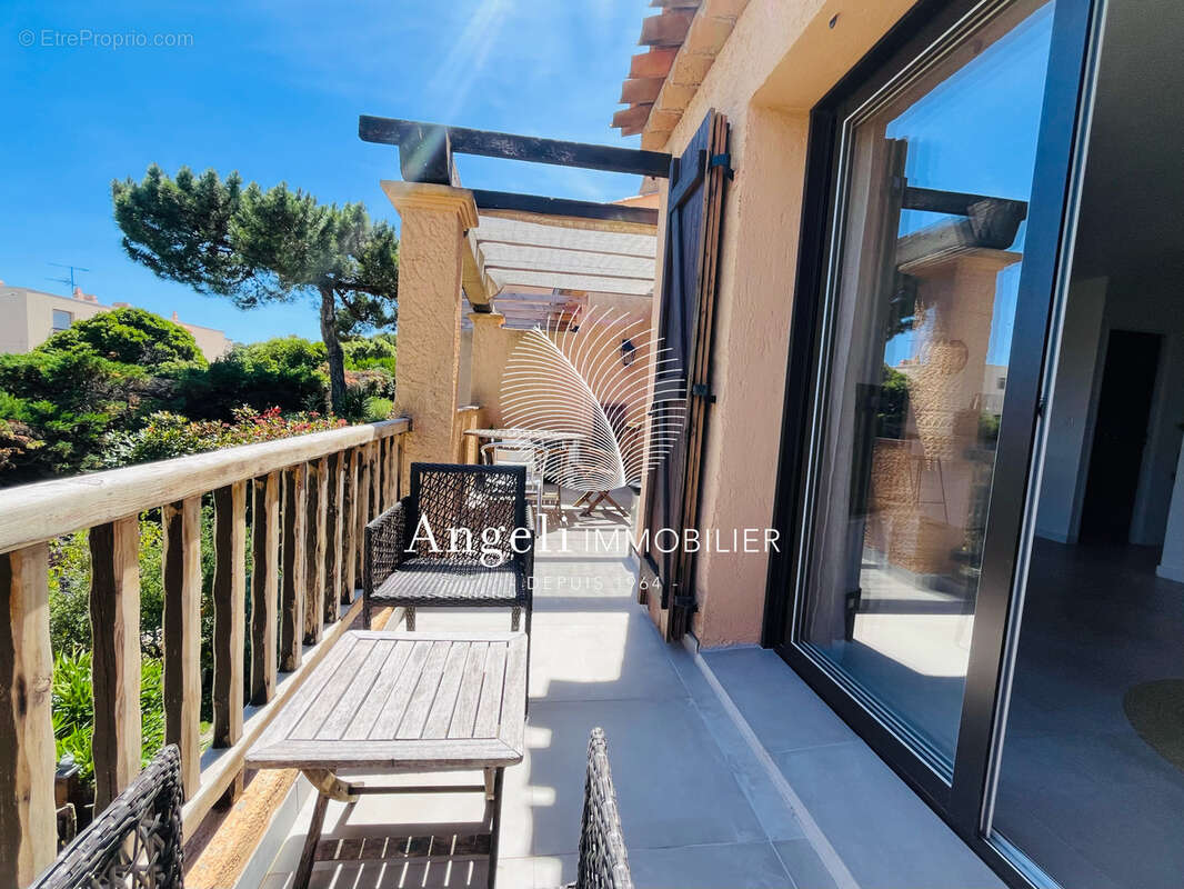 Appartement à FREJUS