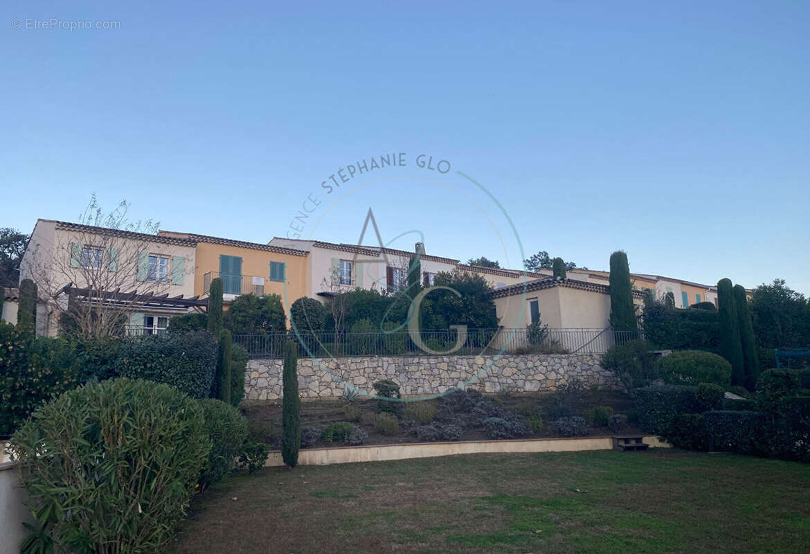 La Môle - 3 pièces lumineux avec terrasse dans résidence avec piscine - photo 2