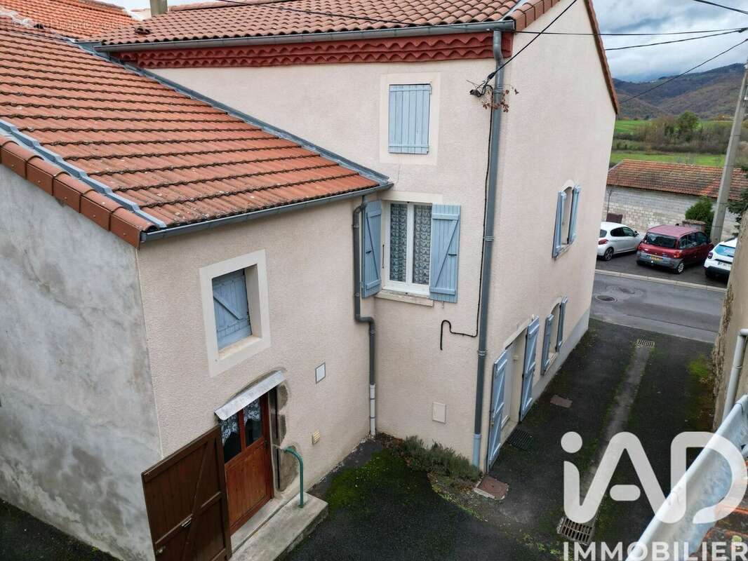 Photo 2 - Maison à BRASSAC-LES-MINES