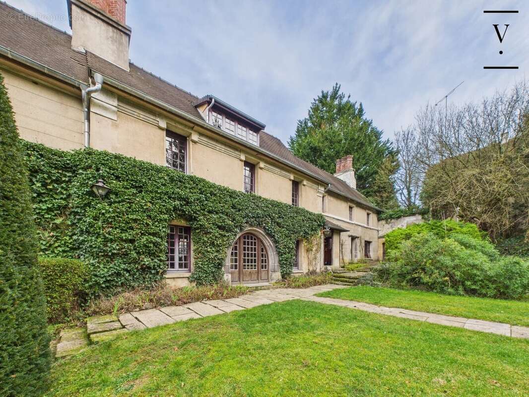 Maison à CONDECOURT