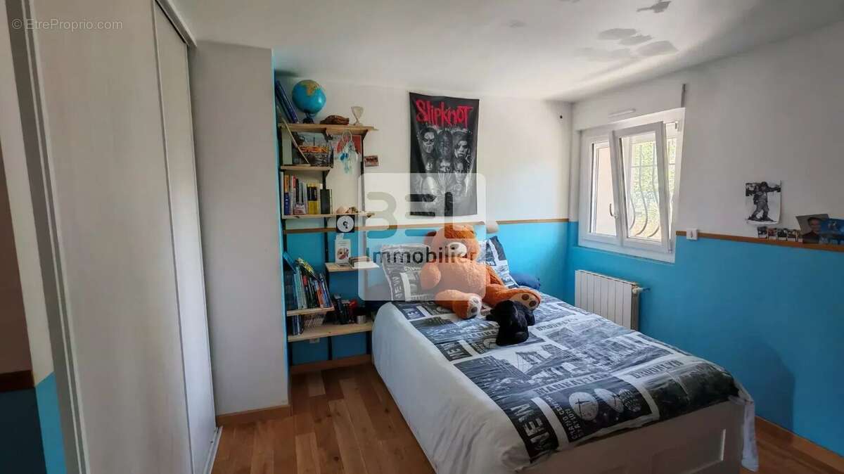 Maison à SUZE-LA-ROUSSE