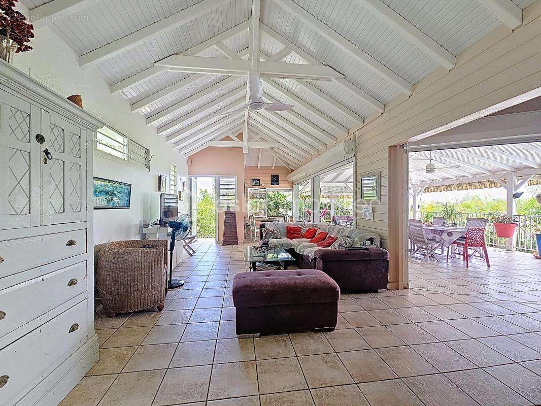 Maison à SAINTE-ANNE