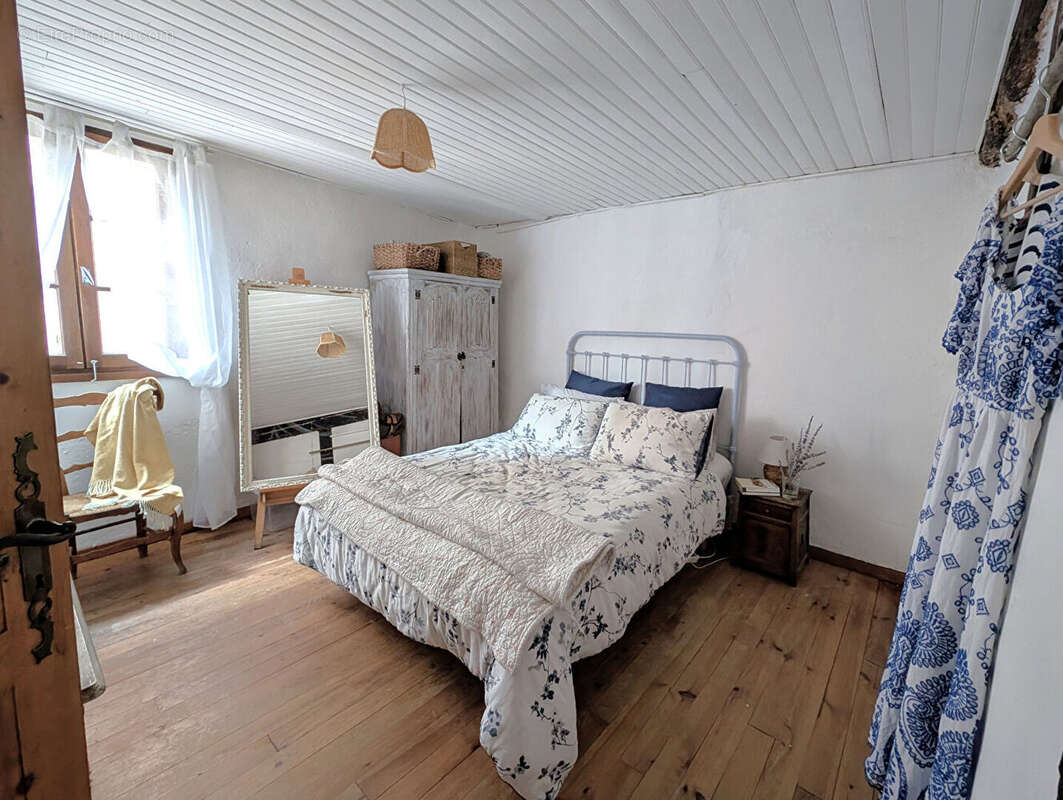 Maison à SAINT-ANTONIN-NOBLE-VAL