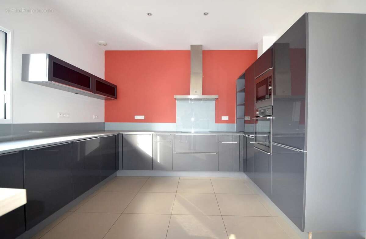 Maison à CROISSY-SUR-SEINE