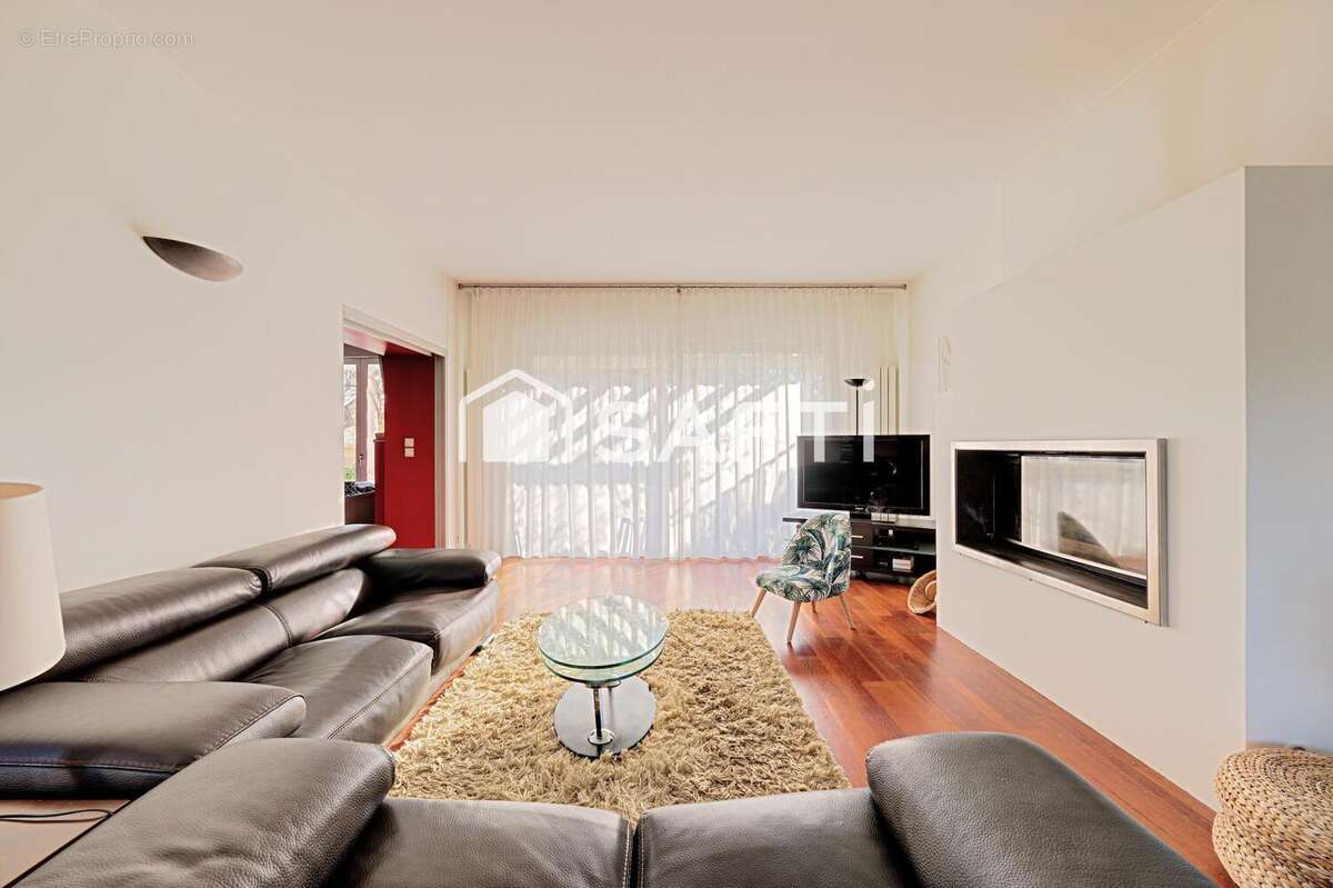 Photo 8 - Maison à SAINT-MAUR-DES-FOSSES