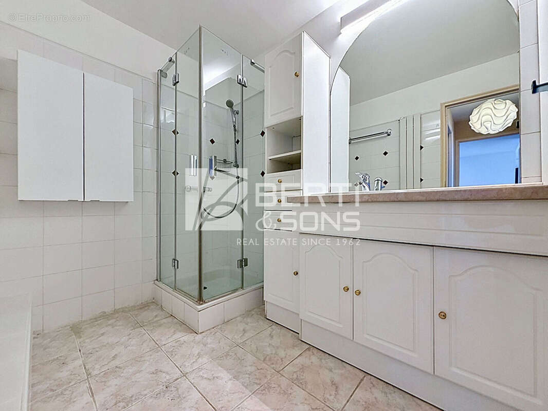 Exclusivite - mandelieu domaine le grand duc -  appartement 3 pieces rdj surélevé et jardin avec vue mer et esterel ! - photo 18
