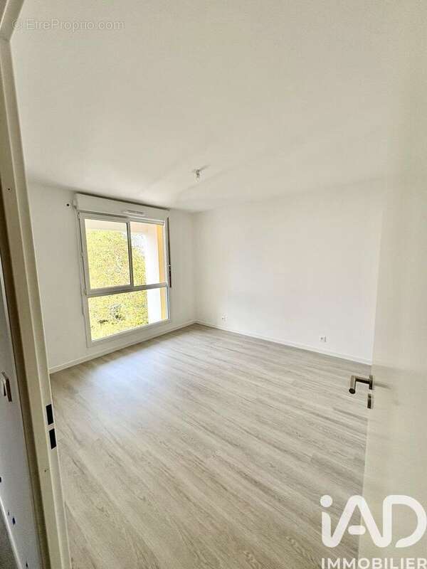 Photo 7 - Appartement à VILLENEUVE-SAINT-GEORGES