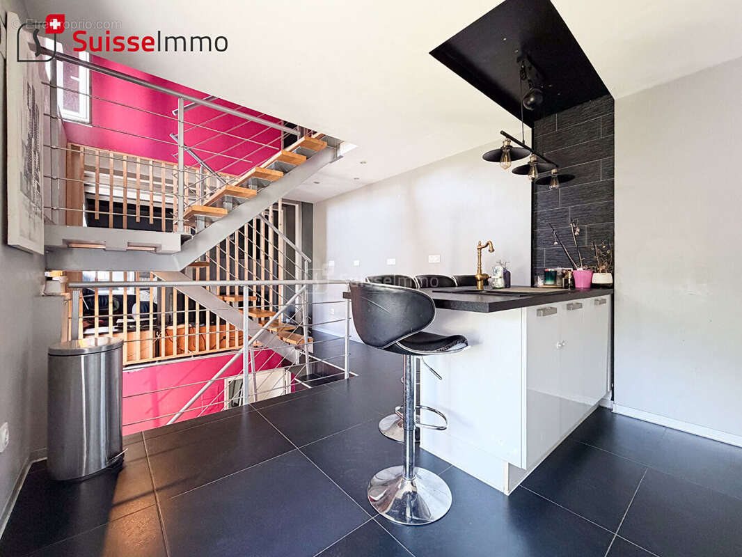 Maison Fesches-le-chatel 3 pièces 76 m2 - photo 2