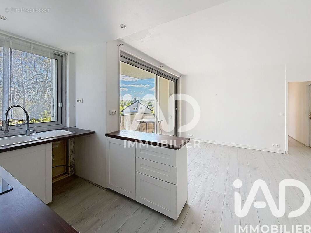 Photo 5 - Appartement à MARLY-LE-ROI