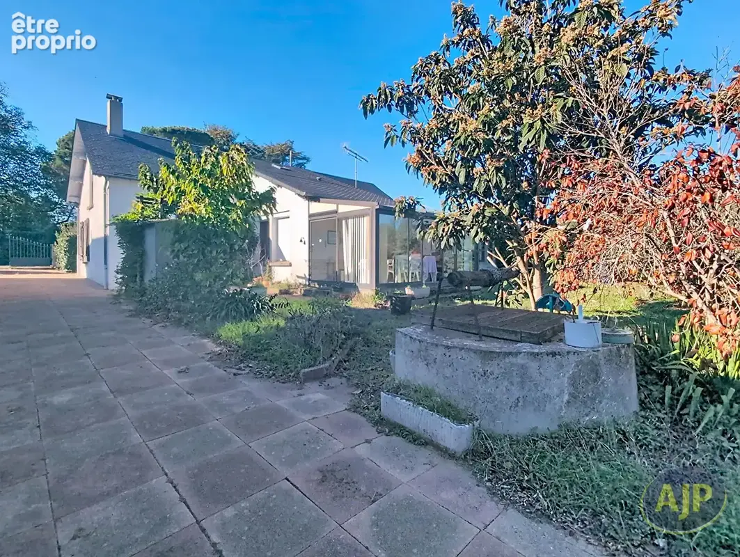 Maison Vieillevigne 8 pièces 141.89 m² - photo 6