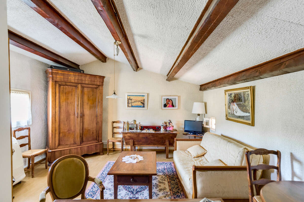 Maison à LA DESTROUSSE