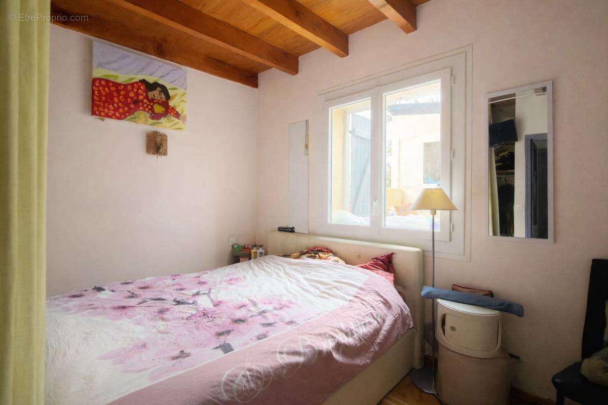 Maison à COMPS-LA-GRAND-VILLE