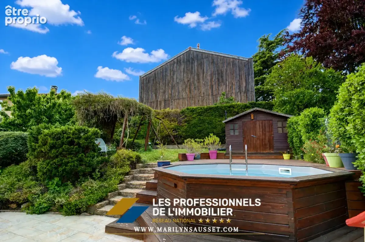 Maison familiale avec jardin, piscine et sous-sol complet Lyon 9 - photo 2