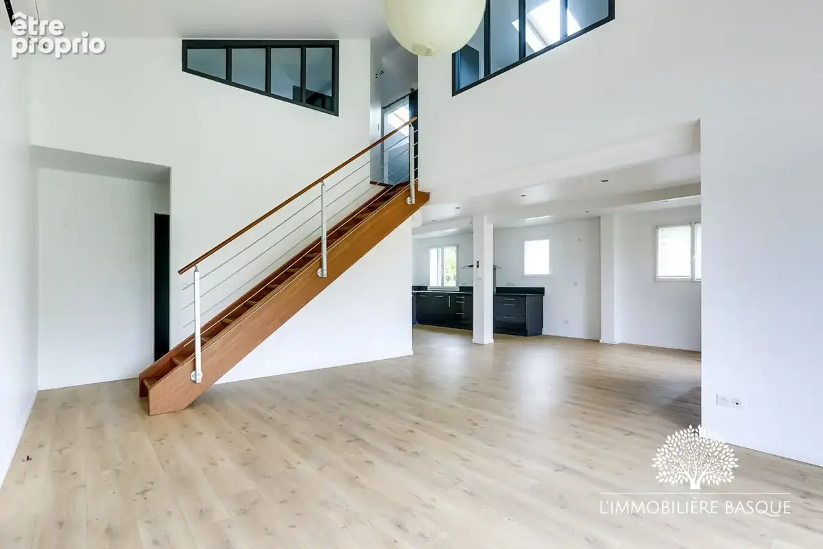 Photo Maison à Bassussarry au prix de 590 000€