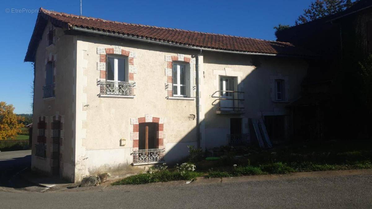 Maison à ROZIERS-SAINT-GEORGES