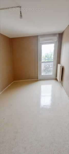 Appartement 79 m² à Exincourt  - photo 6