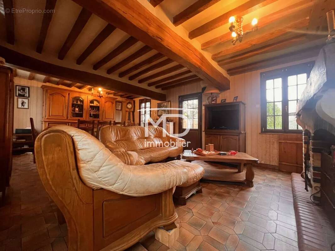 Maison à LES VENTES