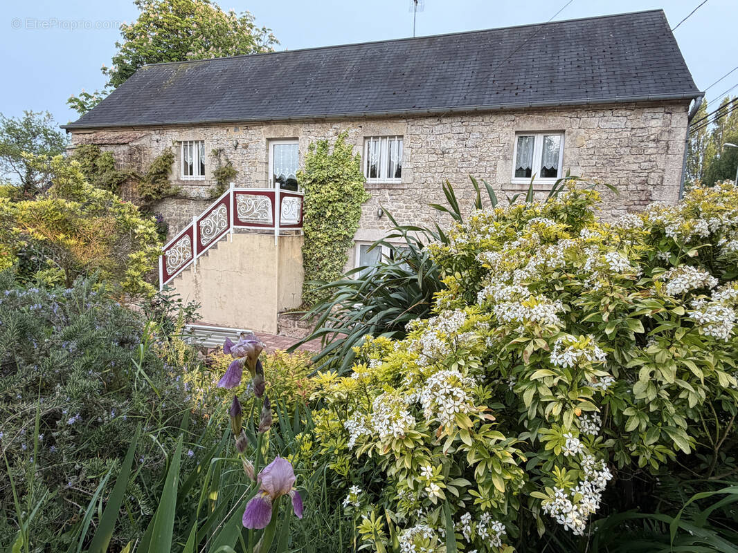 Maison à VALOGNES