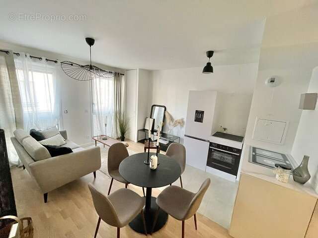 Appartement à MAISONS-ALFORT