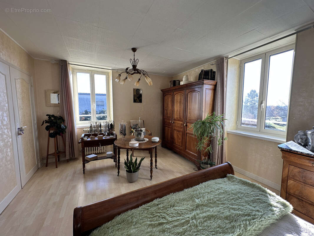 Maison à SAINT-IGNAT