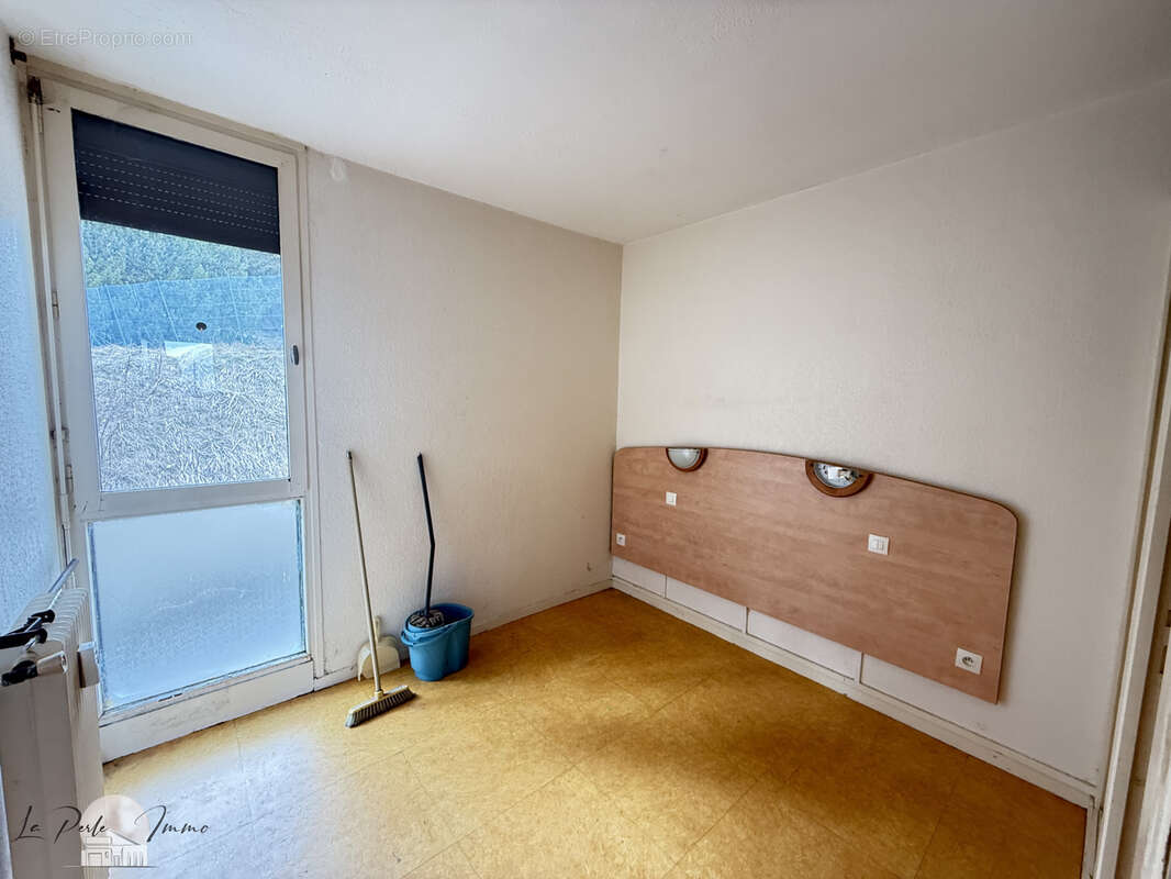 Appartement à EGAT