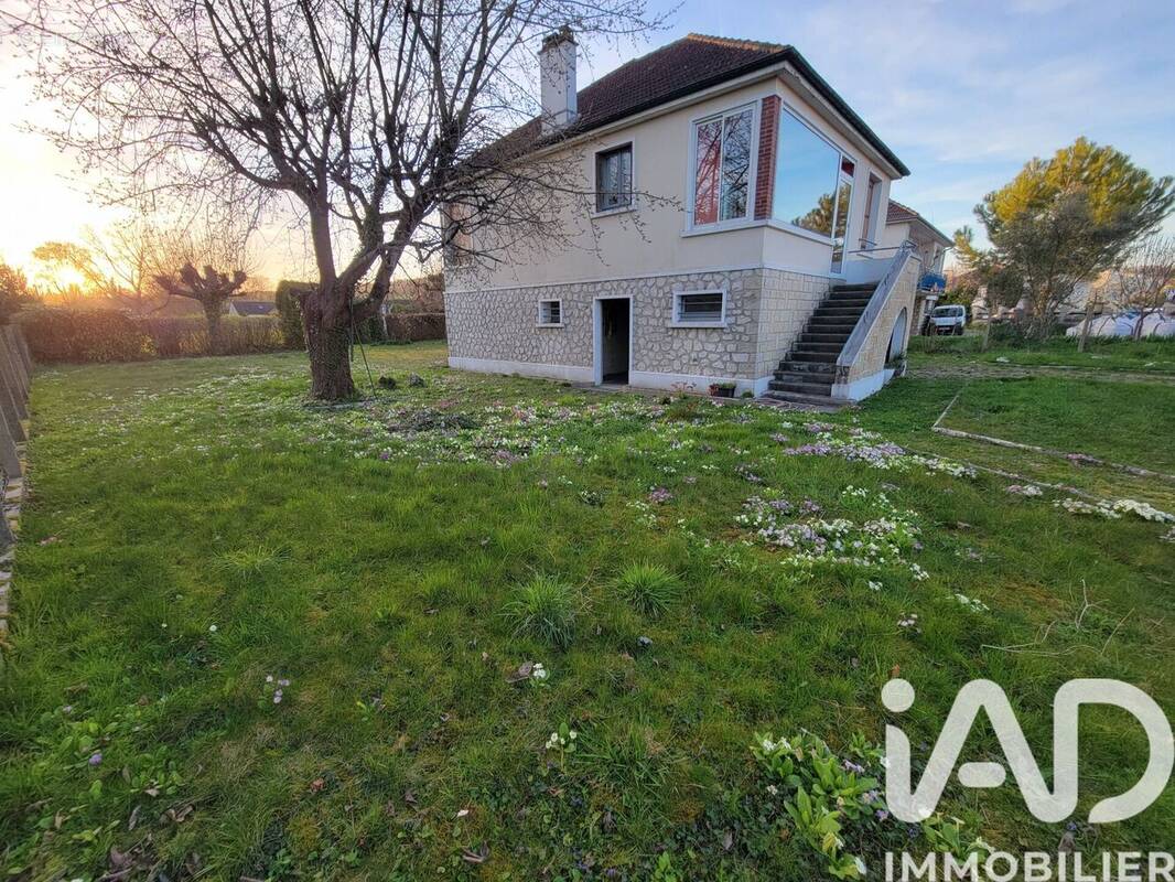 Photo 1 - Maison à LONGUEVILLE