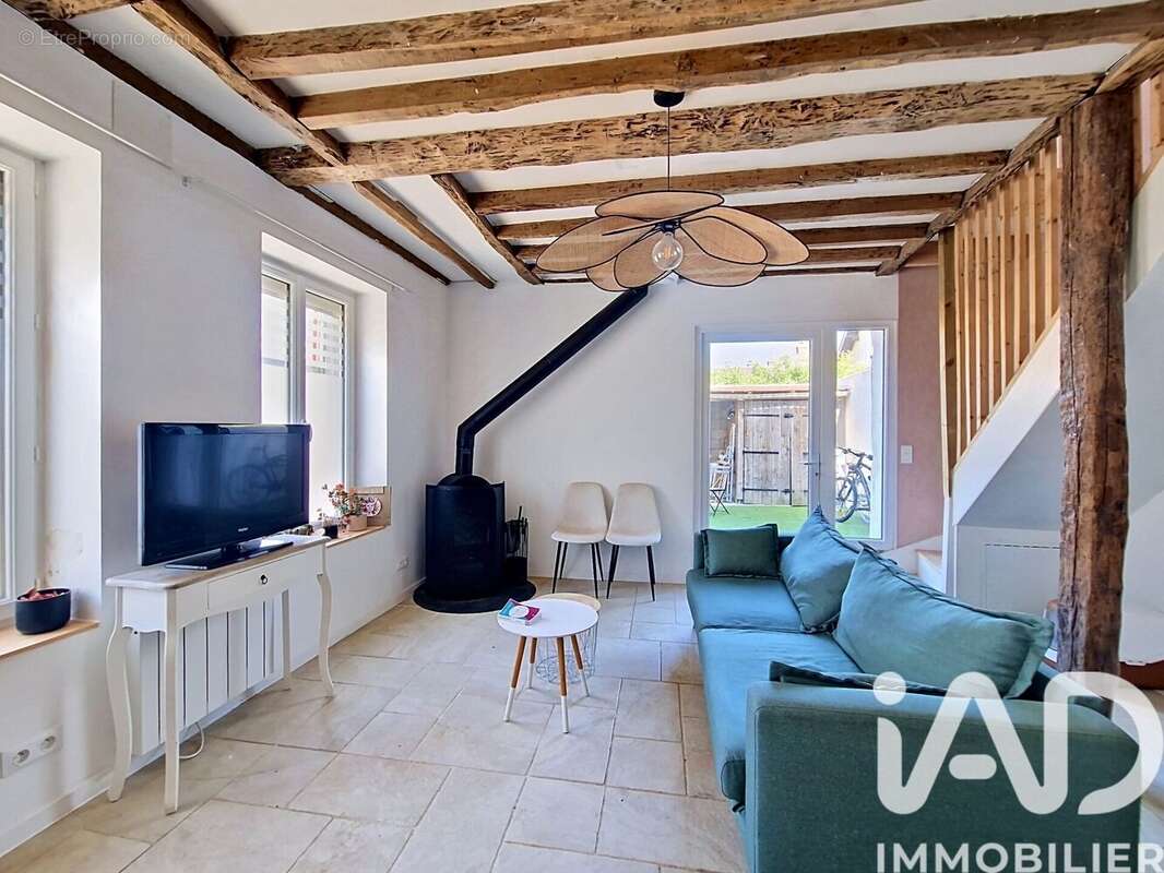 Photo 2 - Maison à LIMOURS