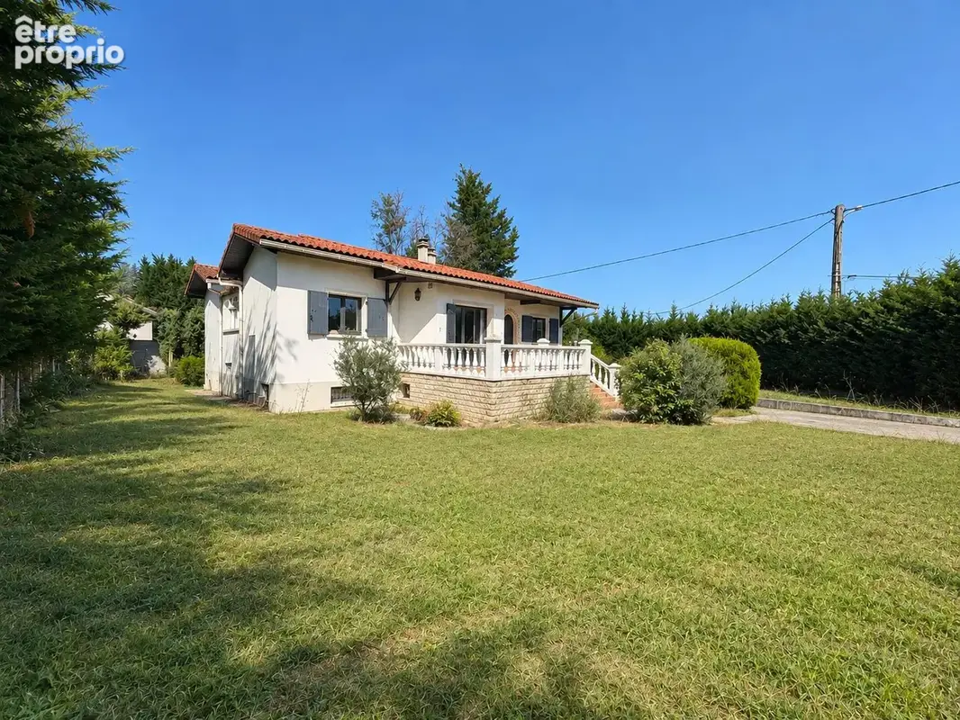 Photo Maison à Saint-Romain-De-Jalionas au prix de 335 000€