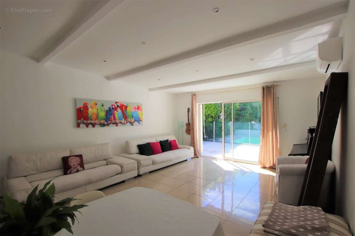 Superbe maison individuelle en plein coeur de cannes! - photo 4