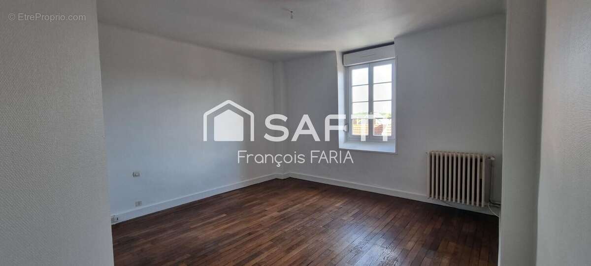 Photo 6 - Appartement à MONTCEAU-LES-MINES