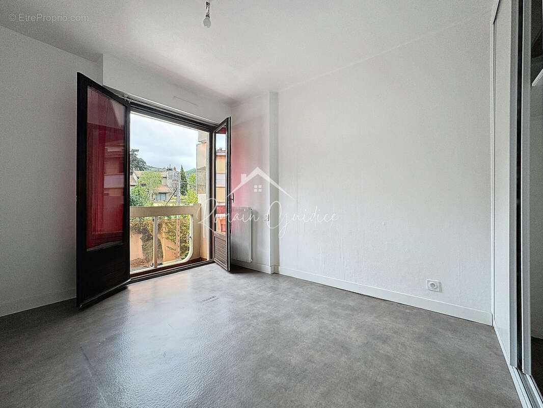 Appartement f2 de 38 m2 avec terrasse - photo 7