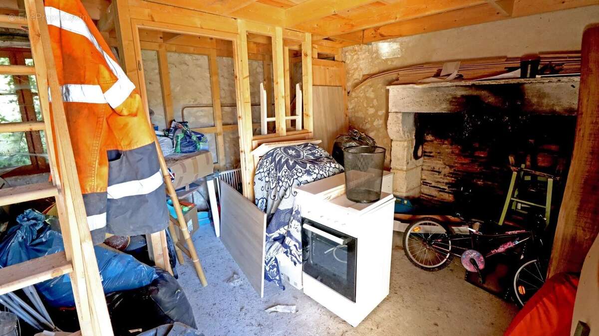 Maison à VILLETOUREIX