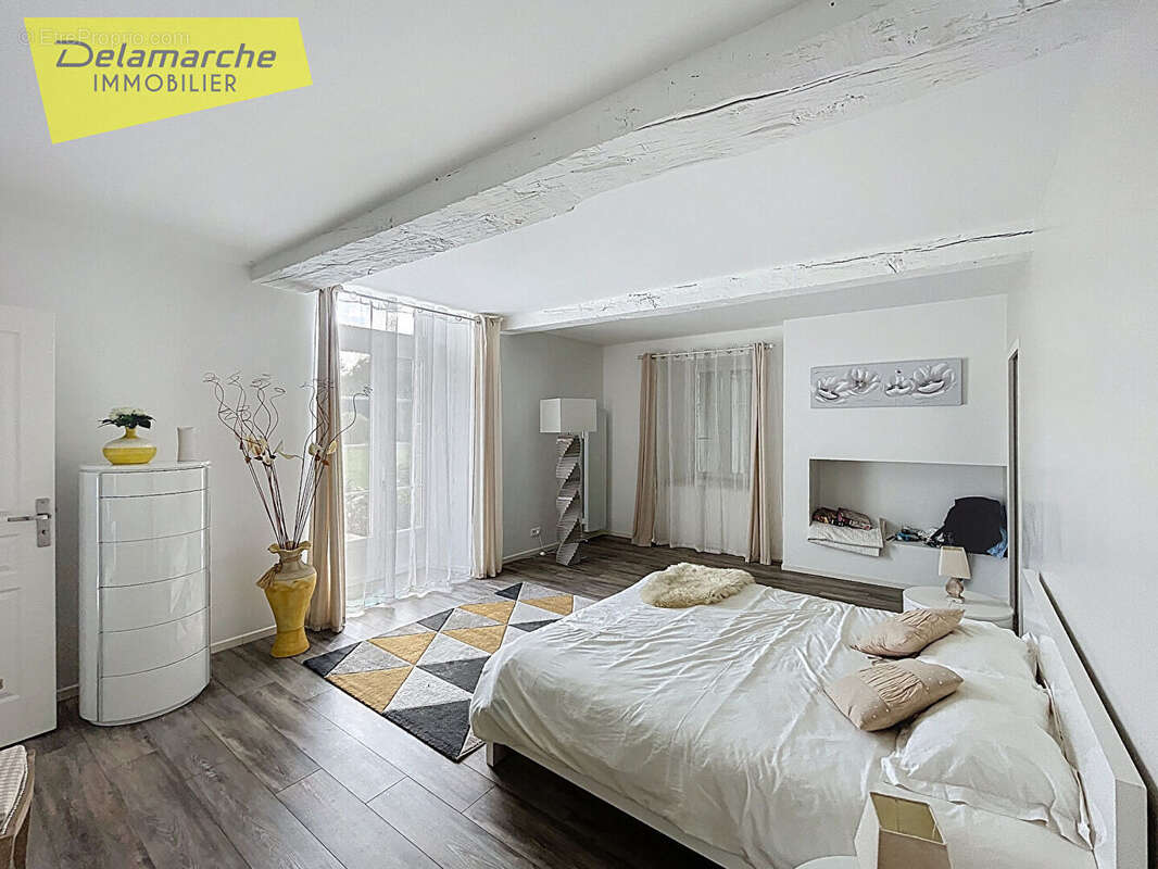 Maison à ISIGNY-LE-BUAT