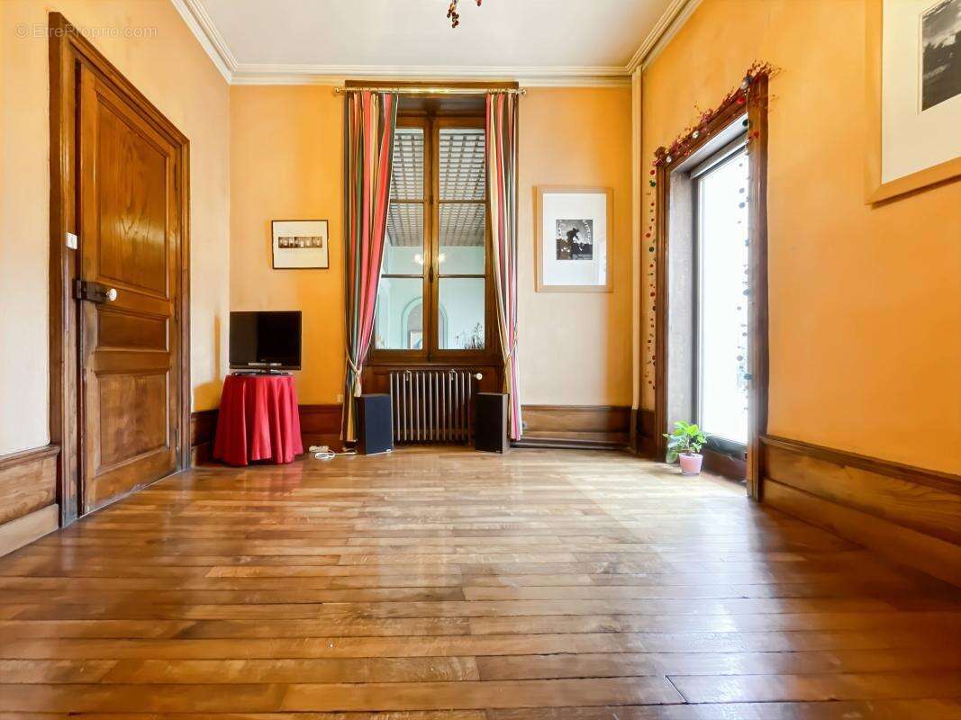 Maison à LAVAL