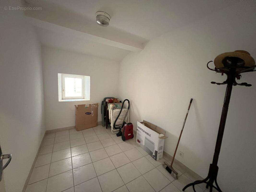 Maison 127 m² à Cruzy  - photo 2