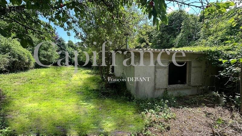 Terrain à BETHENIVILLE