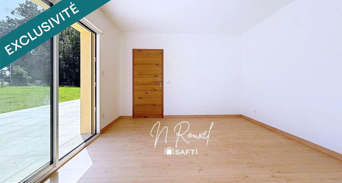 Maison 133 m² à Laize-La-Ville  - photo 4