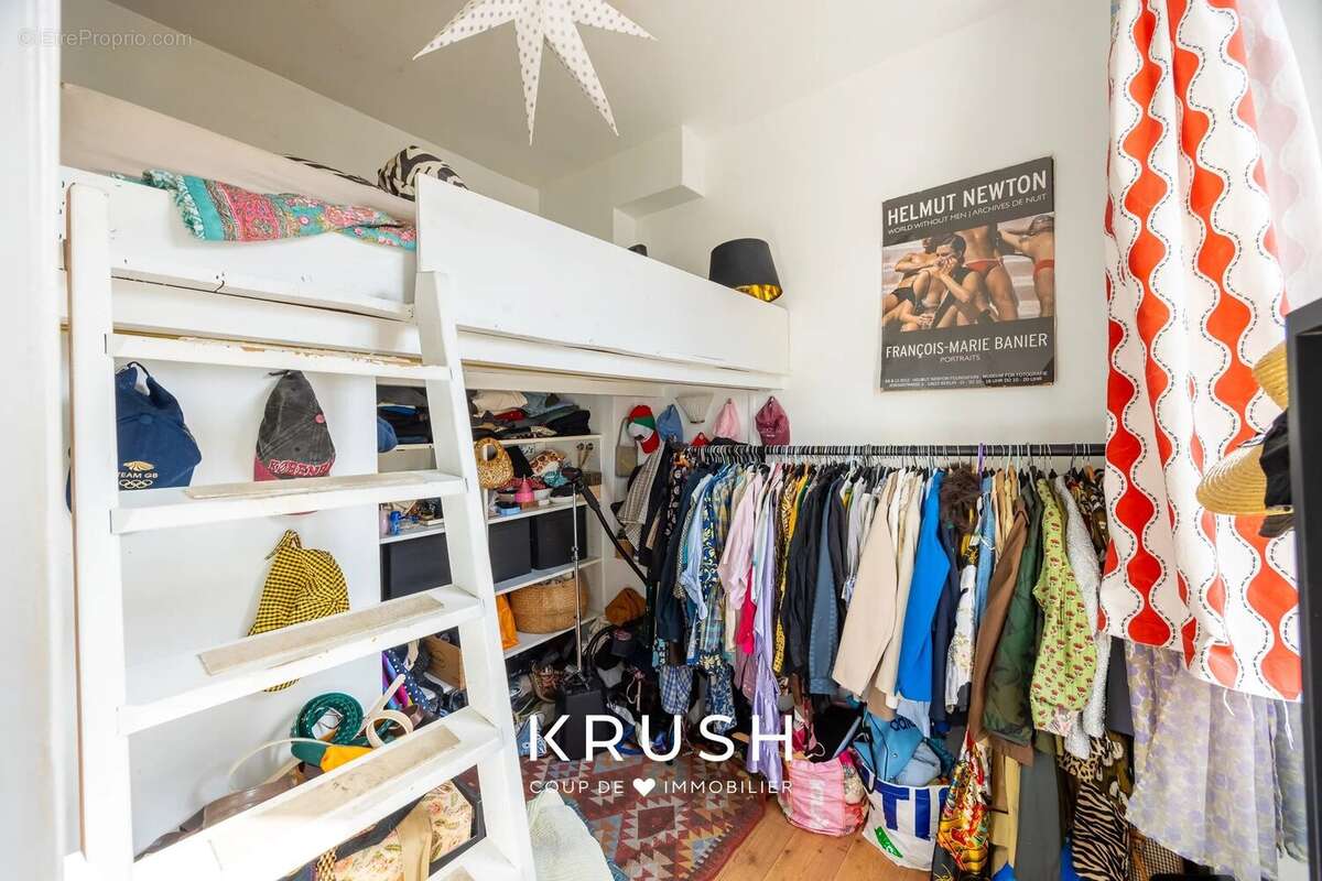 Appartement à MARSEILLE-5E